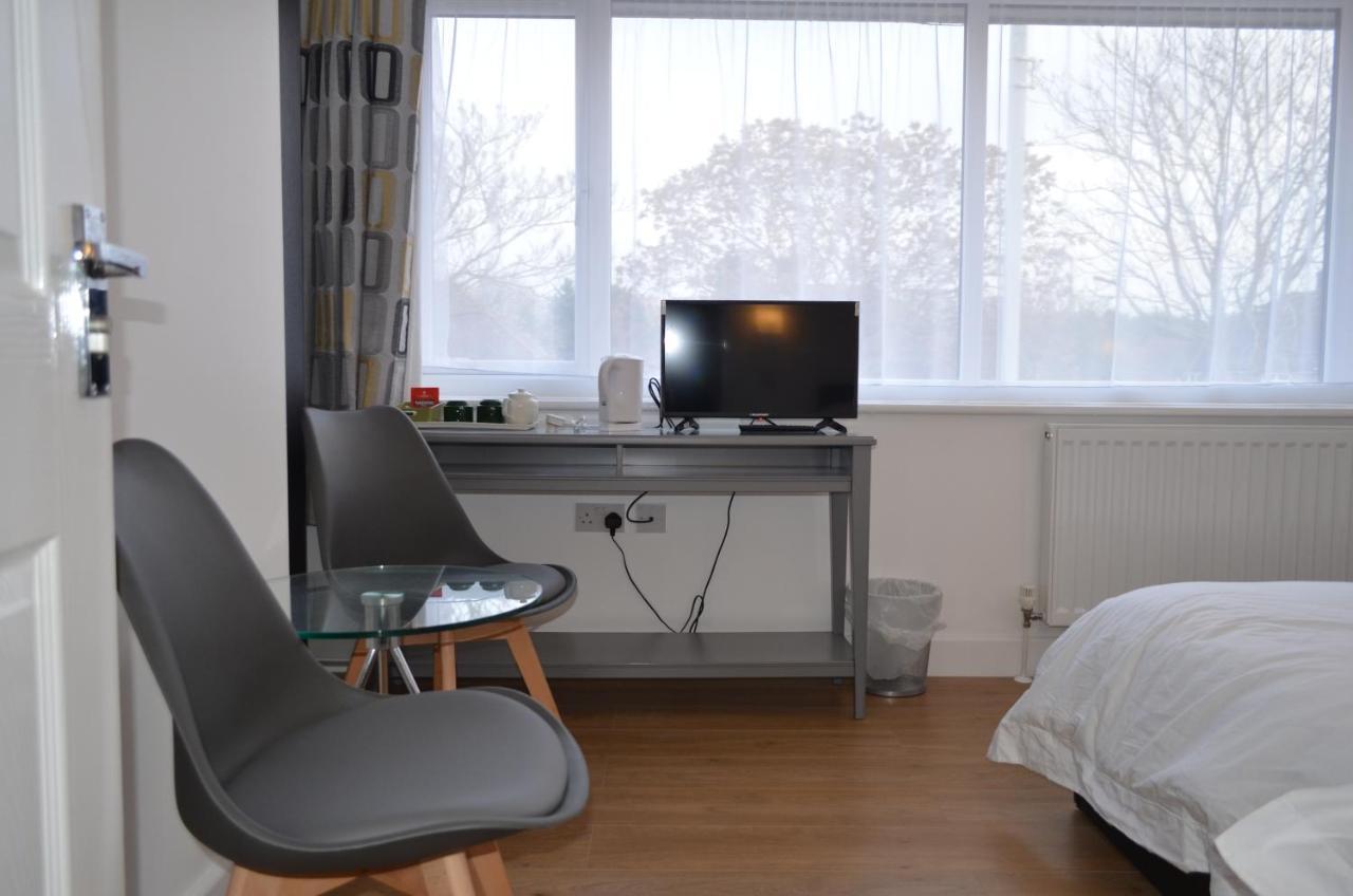 The Meadows Bed and Breakfast Cambridge  Buitenkant foto